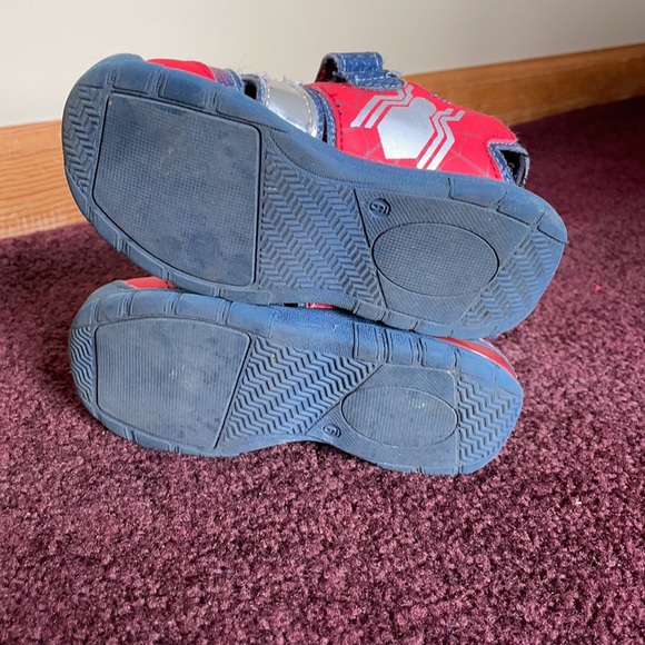 🕷 Spider-Man Sandals 🕷 - Picture 7 of 7